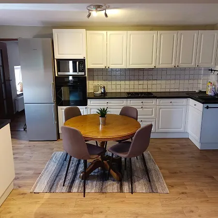 Apartman Luxary On Of Wałbrzych